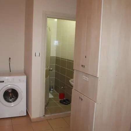 Elite In Apartment