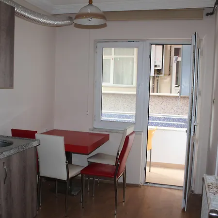 Elite In Apartment *